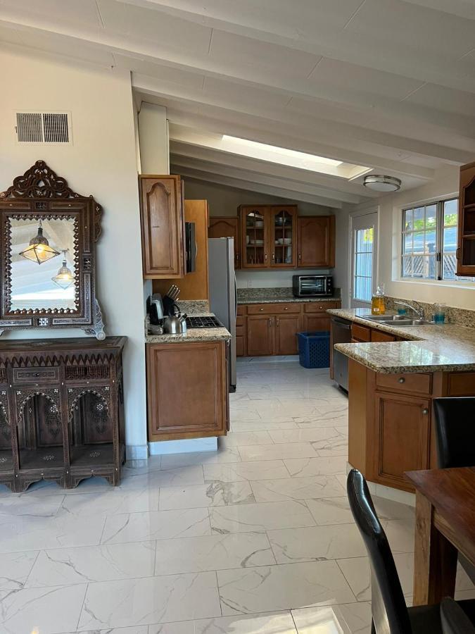 Moroccan Style Home With Swimming Pool 로스앤젤레스 외부 사진